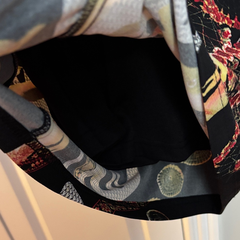Joseph Ribkoff Black Dress with Floral Design - Picture 5 of 10